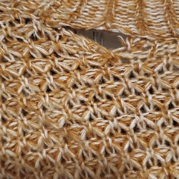 Orange Knit Abercrombie & Fitch Sweater - Picture 4 of 5